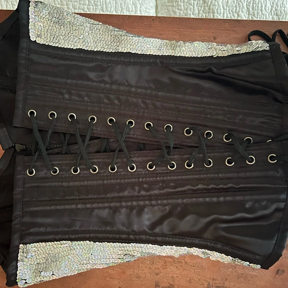 Burleska Silver Sequin Corset  Sz 22 2-4 - Picture 6 of 8